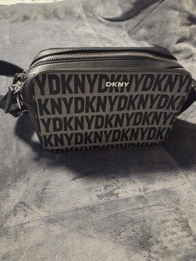 DKNY Black and Gray Logo Belt Bag/cross Body.  1 Small Scuff In Front Pic 5